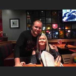 Meet your Posher, Stacy